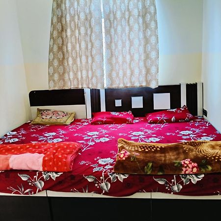 Jai Hanuman Guest House Palsana  外观 照片